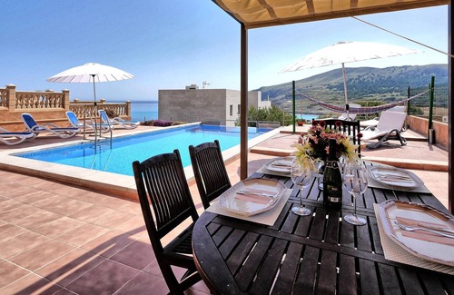 Cala Mesquida Villa | Villa Camomila with Sea View, Wi-Fi & Pool