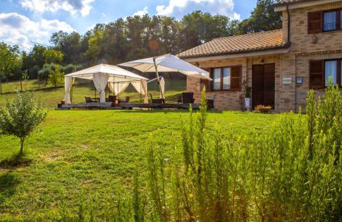 Falerone Villa | Villa Campidoglio by MMega