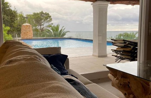 Sant Josep de sa Talaia Villa | Villa Can Goldi con vistas al mar