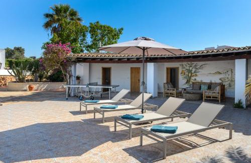 San Antonio Bay Villa | Villa Can Ravi