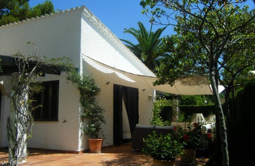 Puerto de Pollensa Villa | Villa Can Singala, Playa Puerto Pollensa Mallorca, private garden and pool