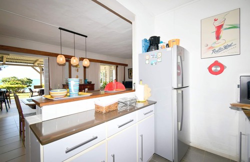 Cap Malheureux House | Villa Cap Malheureux at the water's edge 500 meters from the chapel