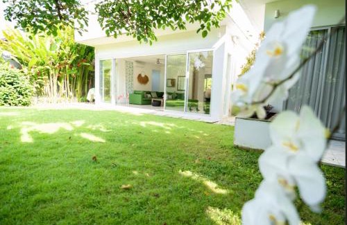 Batubelig House | Villa Capil