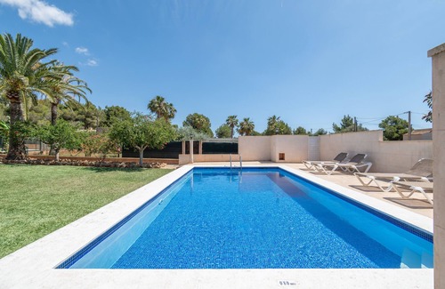 Portocolom Villa | Villa 'Capricho' with Private Pool, Wi-Fi and Air Conditioning