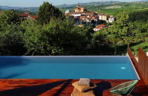 Barolo Villa | Villa Carla @ Barolo