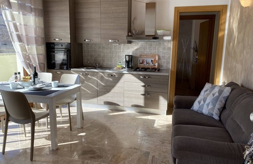 Idro Apartment | Villa Carlotta type C2, great view, large balcony, 300m to the lake, 4-5 pers.