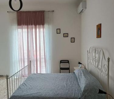 Mondragone House | Villa Carmela Capotosto