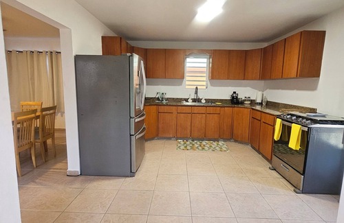 Hatillo Villa | Villa Carmen: Large Beachfront Retreat with Park Access – Sleeps 14