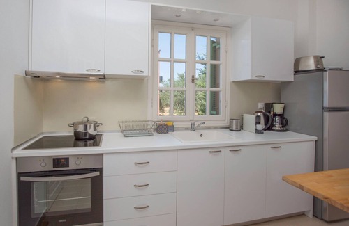 Kontos Villa | Villa Carmina by Upgreat Hospitality