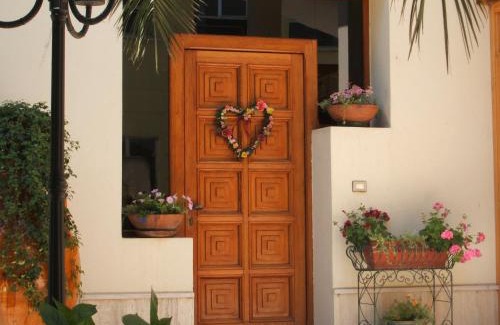 Tollo Bed & Breakfast | Villa Carol Appartamento e B&B
