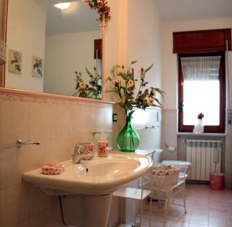 Tollo Bed & Breakfast | Villa Carol Appartamento e B&B