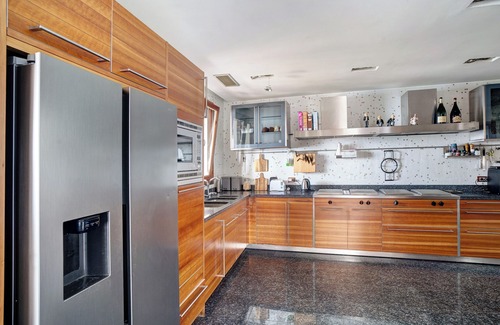 Ospedaletti Villa | Villa 'Caroleo' with Sea View, Private Pool and Wi-Fi