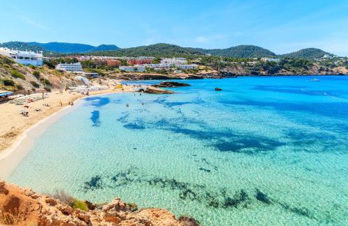 San Antonio Bay Villa | Villa Carvi