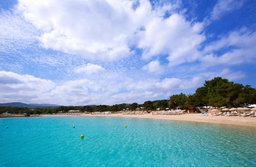 San Antonio Bay Villa | Villa Carvi
