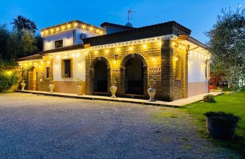 Mirabella Eclano Villa | VILLA "Casa al Chiazzullo"