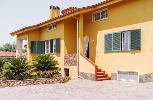 Sant'Anna Arresi Villa | Villa 'Casa Antonietta' with Private Terrace and Shared Garden