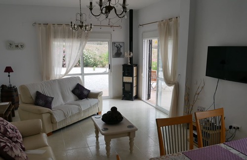 Canillas de Aceituno Villa | Villa 'Casa Austic' with Sea View, Pool & Wi-Fi