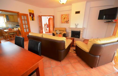 Monte Raposo Villa | Villa Casa das Amendoeiras