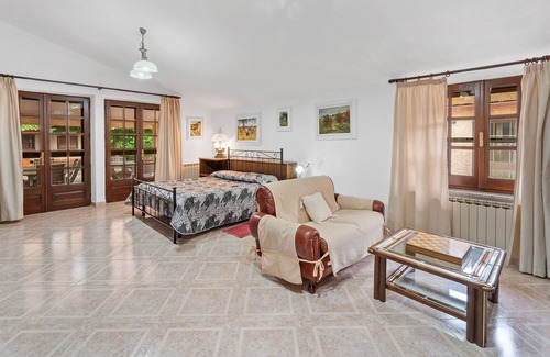 Iglesias Villa | Villa 'Casa Vacanze Maria Maddalena N° 1' with Mountain View, Wi-Fi and Air Conditioning
