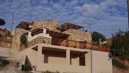 Archanes-Asterousia House | VILLA CASTELLOS