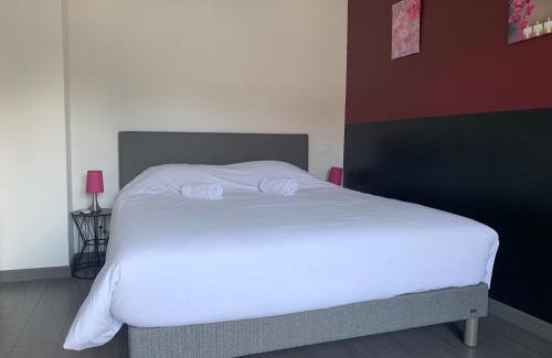 Seynod Villa | Villa Catalina