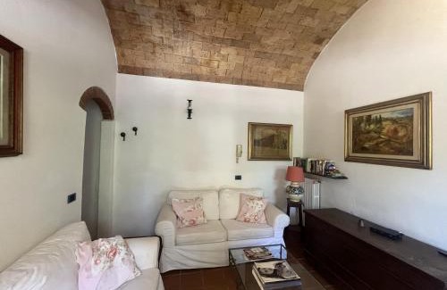 Montespertoli Apartment | Villa Caterina 1 by falcony apartments