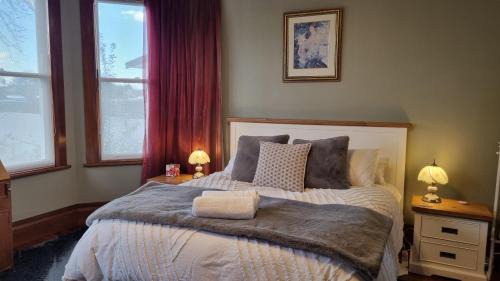 Hamilton East House | Villa Charm on Claudelands