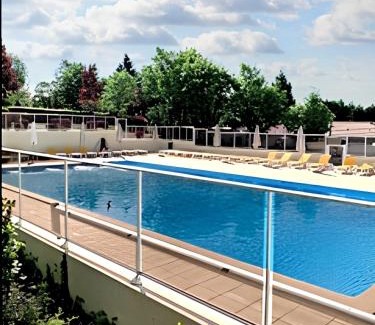 Ecuras Villa | Villa charmante avec sauna a Ecuras et piscine partagee