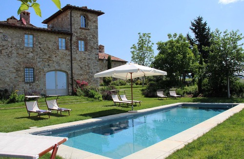 Monti di Sotto Villa | Villa Chianti, elegant villa in Gaiole in Chianti