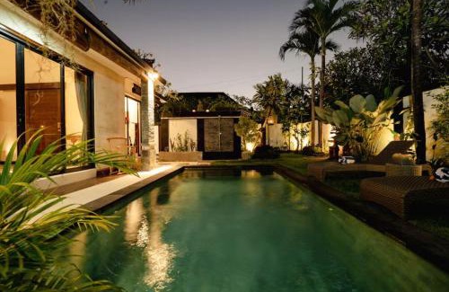 Sanur Villa | Villa Chintana Sanur - Tropical lush landscapes, and serene atmospheres