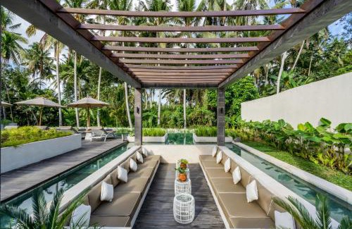 Pengosekan Villa | Villa Cinnal by BaliSuperHost