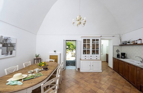 Praiano Villa | Villa Ciondolo: A bright and elegant independent house which faces the sun and the sea, with Free WI-FI.