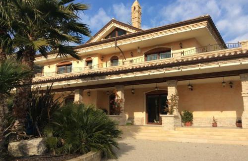 Martinsicuro Villa | Villa Civita
