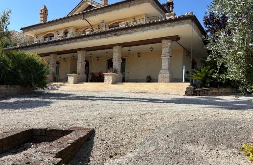 Martinsicuro Villa | Villa Civita