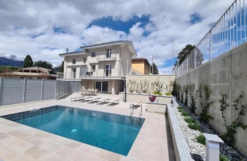 Colico House | VILLA CLAUDIA WITH PRIVATE POOL