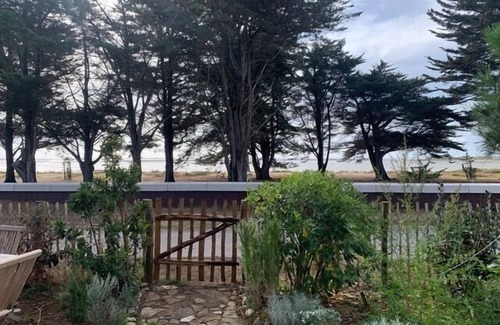 Ile-d'Aix Villa | Villa Clocomi - Typical of ile d'Aix sea view
