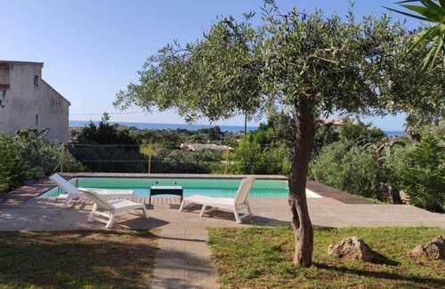 Villa Grazia di Carini Villa | Villa Cloe - Pool and Garden