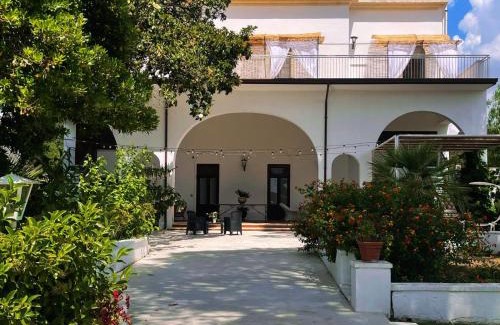 Salice Salentino Bed & Breakfast | Villa Clori