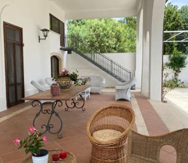 Salice Salentino Bed & Breakfast | Villa Clori