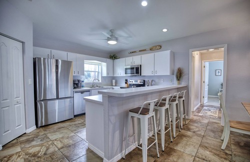 Long Meadow Villa | Villa close to SW Florida Beaches and Golf Courses