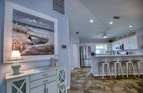 Long Meadow Villa | Villa close to SW Florida Beaches and Golf Courses