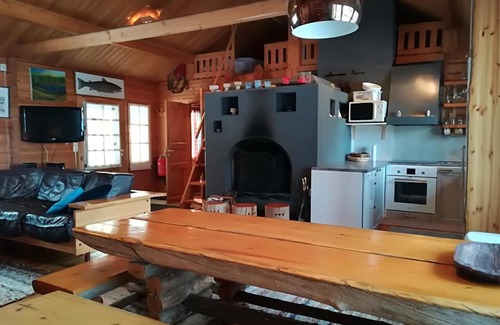 Lampivaara Ski Chalet | Villa Cloudberry