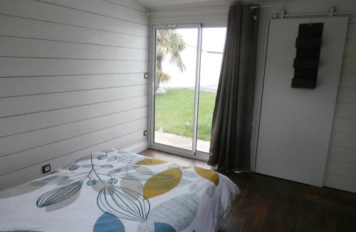 Mortagne-sur-Sevre Bed & Breakfast | Villa Coloniale