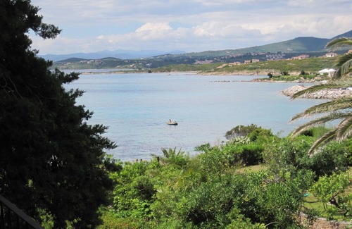 Baia Caddinas Apartment | "VILLA CORMORANO" SEA VIEW APARTMENT 'MIMOSE'