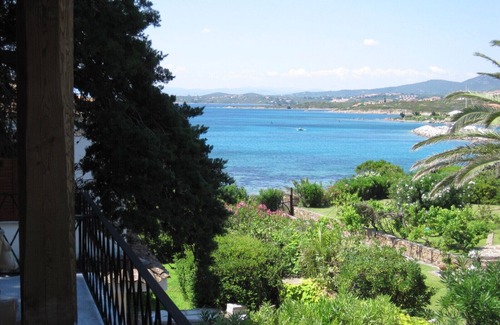 Baia Caddinas Apartment | "VILLA CORMORANO" SEA VIEW APARTMENT 'MIMOSE'