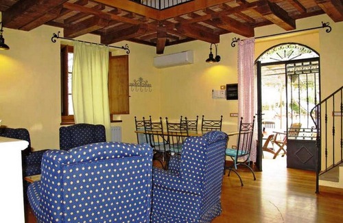 Ramazzano Apartment | Villa Cottage Umbertide, close to Gubbio and Assisi, with panoramic pool !