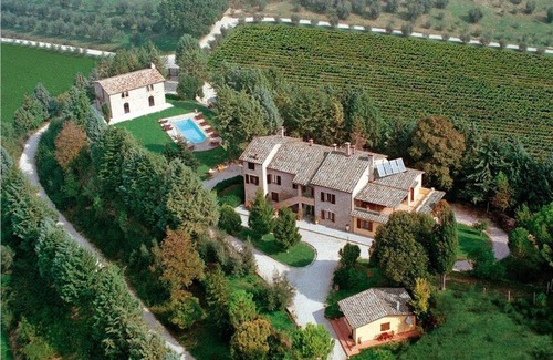 Ramazzano Villa | Villa Cottage Umbertide, close to Gubbio and Assisi, with panoramic pool !!!