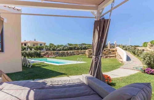 Stintino House | Villa Cristallina Private Pool, Wi-Fi & Netflix