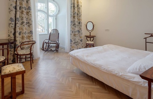 Tirgu Mures Hotel | Villa Csonka by Hotel Privo