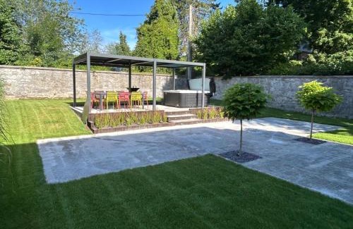Profondeville Villa | Villa d'Arras d'Haudrecy